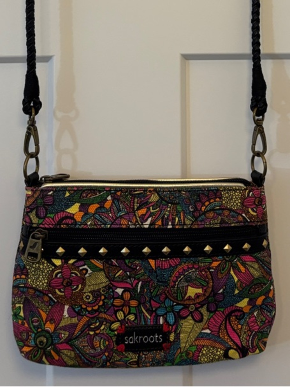 Sakroots Multicolor Crossbody Bag - Floral Pattern Artist Circle Rainbow